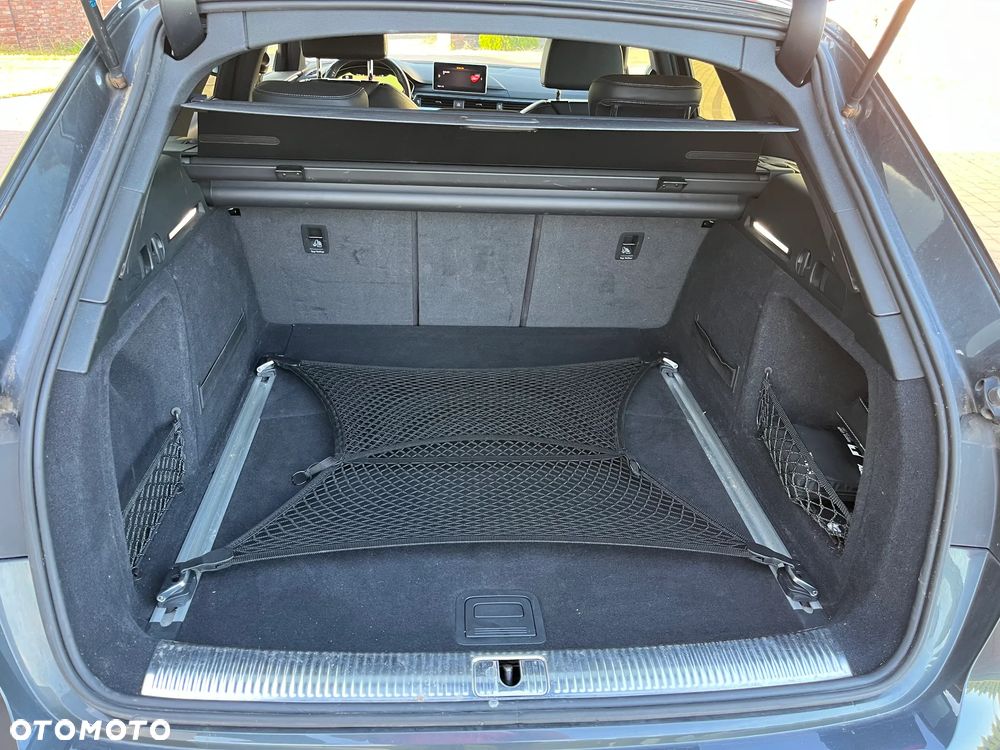 Audi A4 Avant 2.0 TDI DPF clean diesel quattro S tronic S line Sportpaket - 23