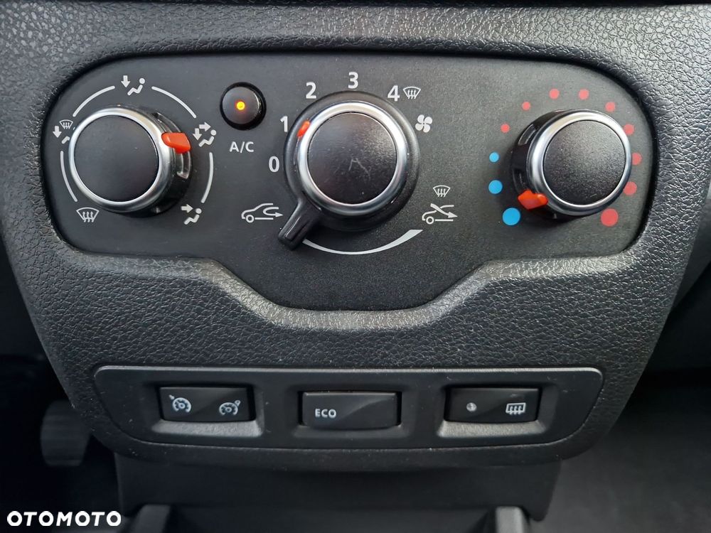Dacia Lodgy 1.3 TCe Laureate S&S - 24