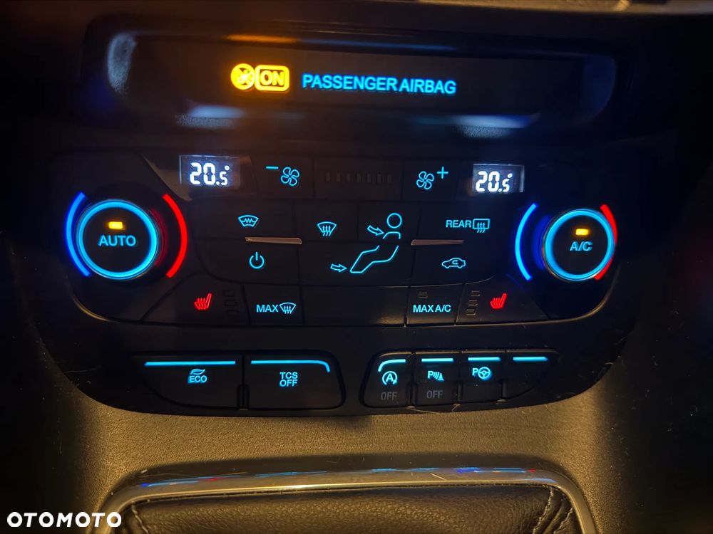 Ford Tourneo Connect Grand - 10