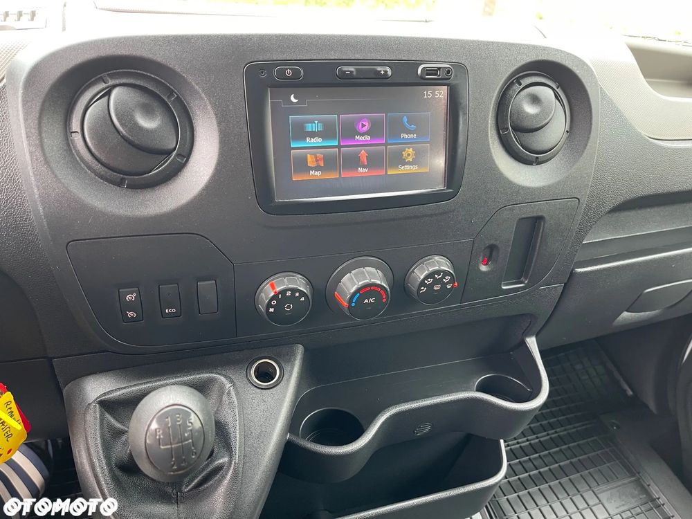 Renault Master - 30