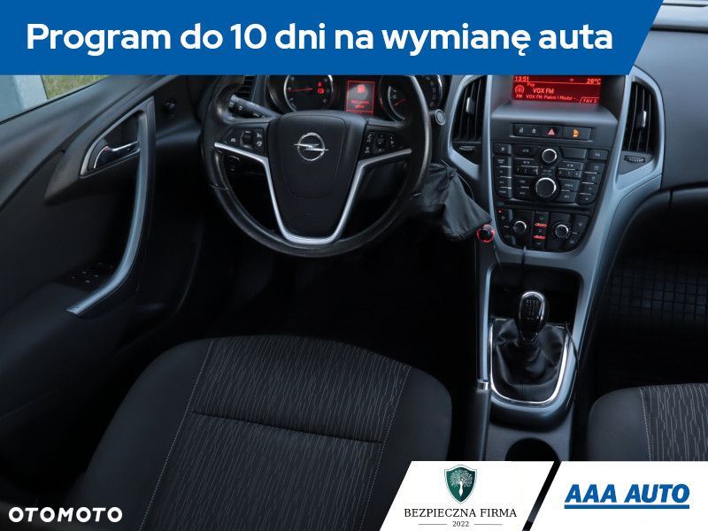 Opel Astra - 9