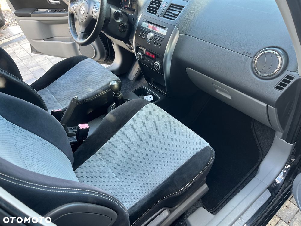 Suzuki SX4 1.6 VVT 4x2 Comfort - 30