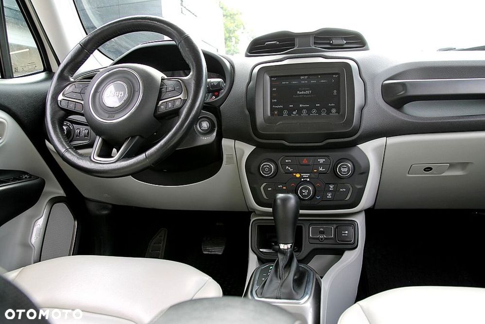 Jeep Renegade 1.4 MultiAir Limited FWD S&S - 22