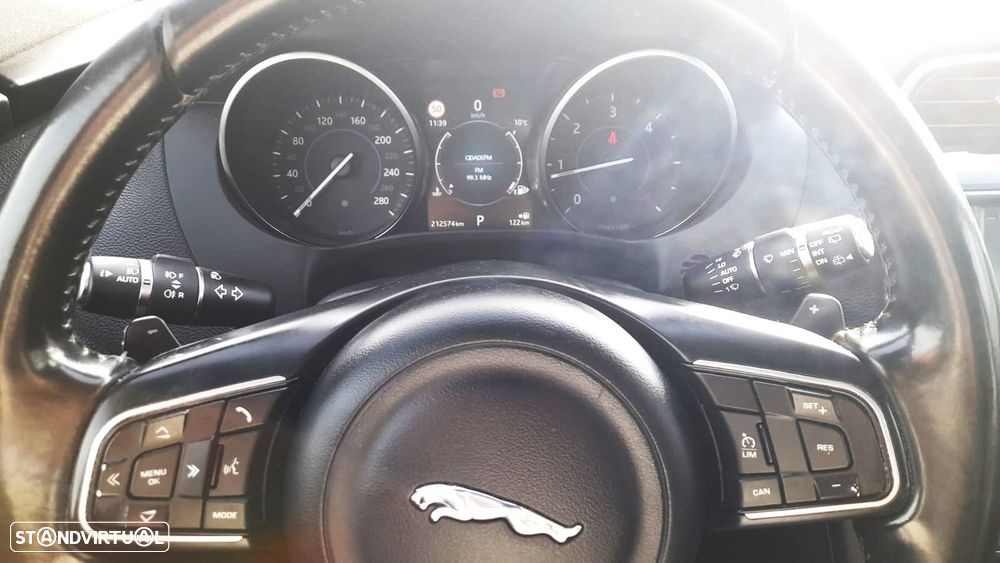 Jaguar F-Pace 2.0 i4D Prestige AWD Aut. - 20