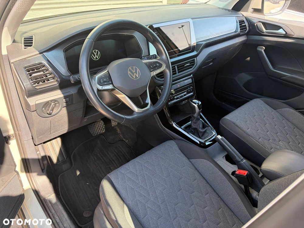 Volkswagen T-Cross - 2