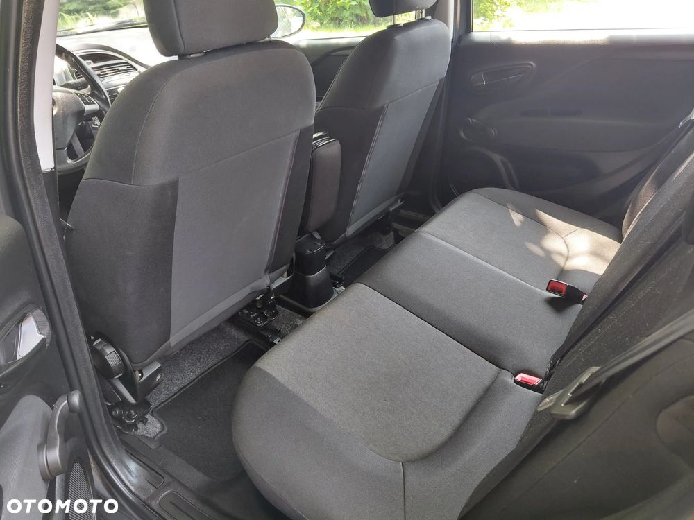 Fiat Punto 1.2 Easy - 11