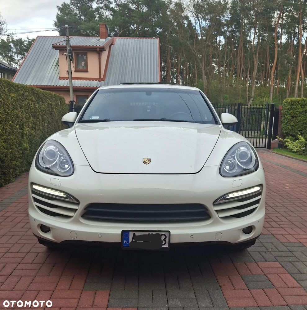 Porsche Cayenne Platinum Edition - 2