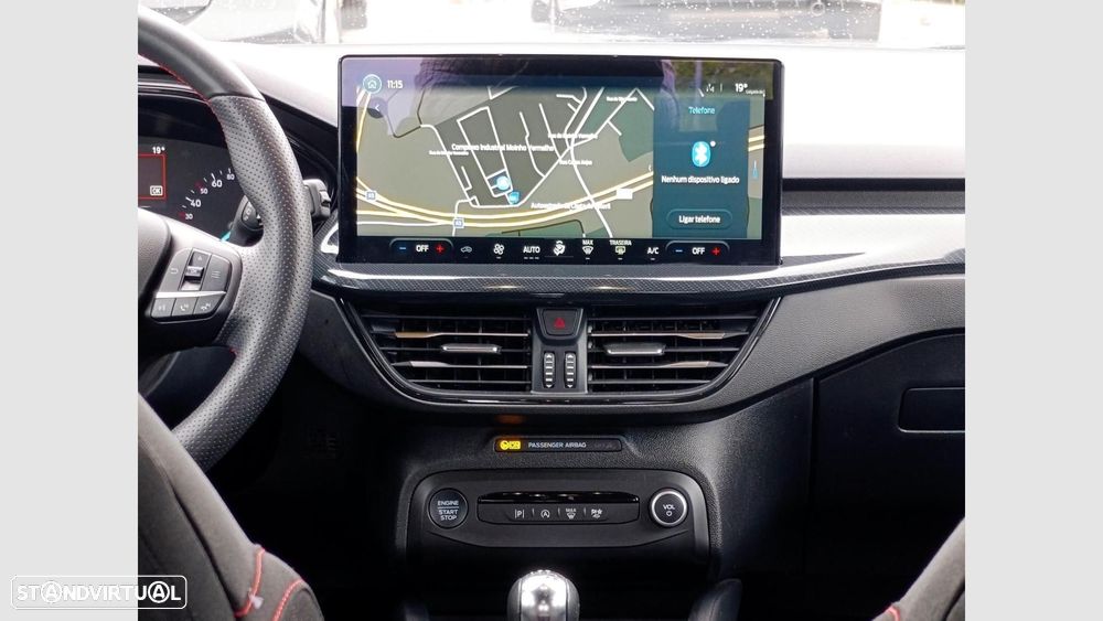 Ford Focus 1.0 EcoBoost MHEV ST-Line - 12