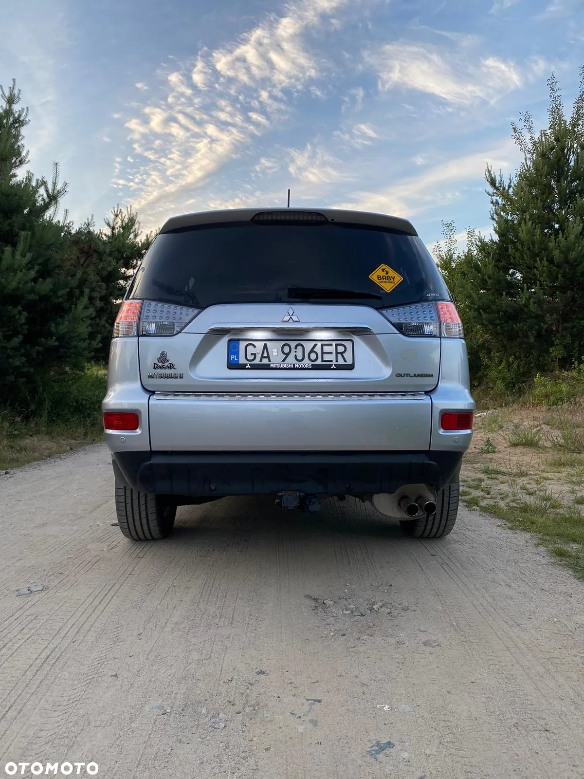 Mitsubishi Outlander - 9