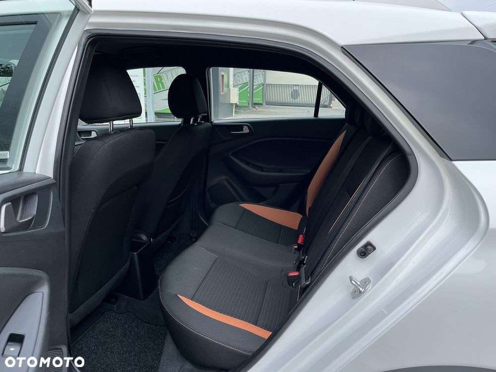 Hyundai i20 blue 1.0 T-GDI Active Passion Plus - 12