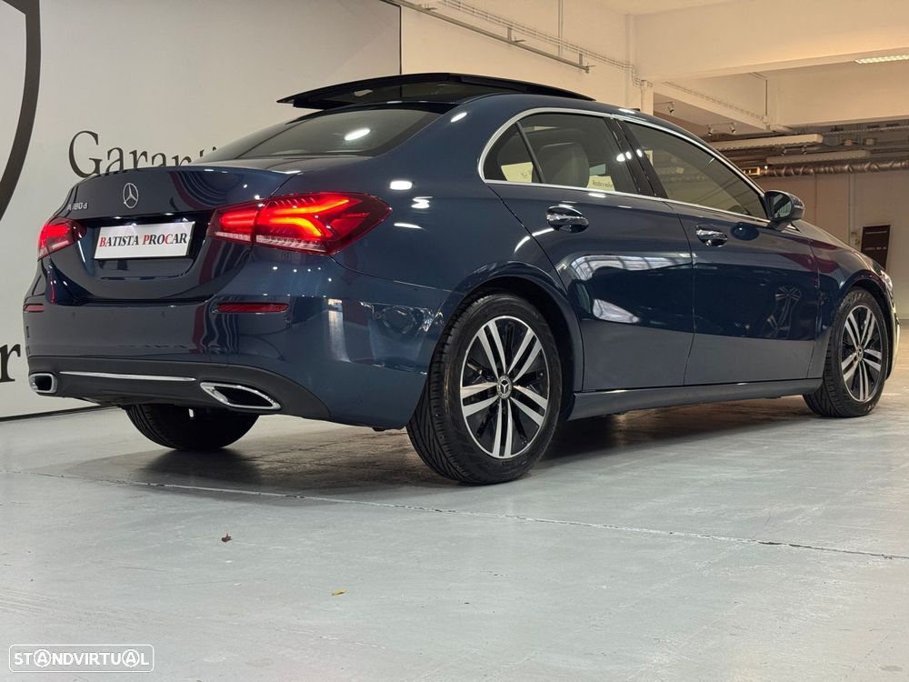 Mercedes-Benz A 180 Limousine d Business Solutions - 16