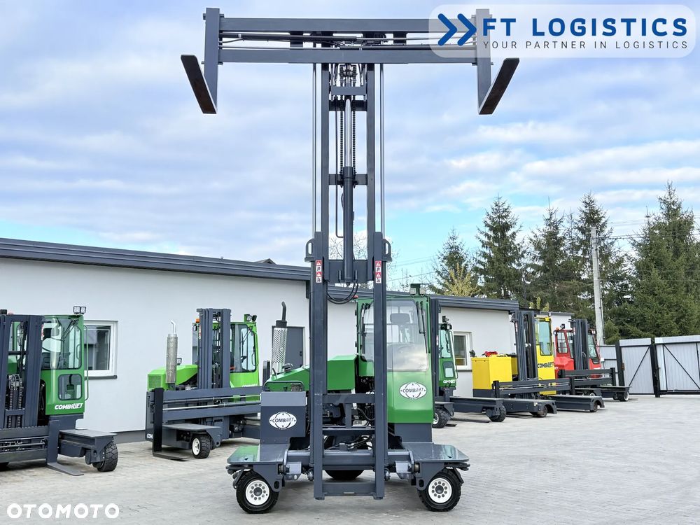 Combilift WÓZEK CZTEROKIERUNKOWY - WIELOKIERUNKOWY | COMBILIFT C4500 | DIESEL | DUPLEX 4250MM | SZEROKI POZYCJONER WIDEL | WOLNY SKOK | NOWE OPONY | PO SERWISIE | STAN IDEALNY | Szeroka oferta wózków czterokierunkowych i bocznych, dopasowanych do różnorodnych potrzeb i zastosowań - 33