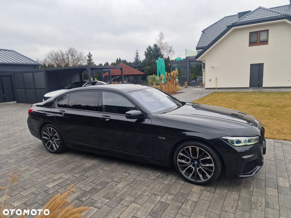 BMW Seria 7 - 15