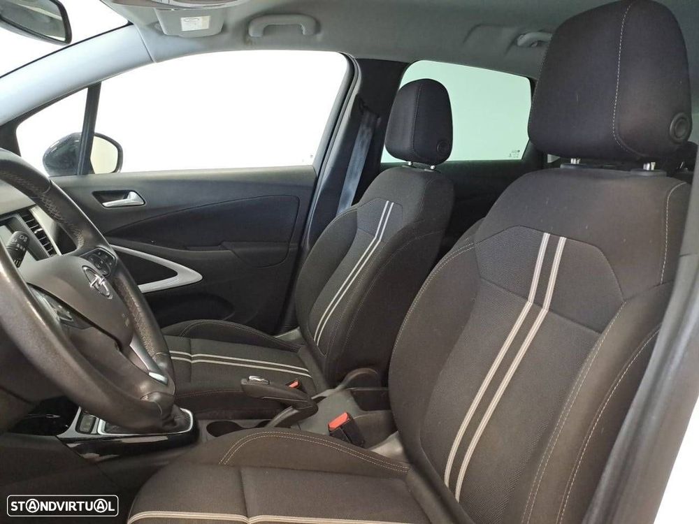Opel Crossland X - 9