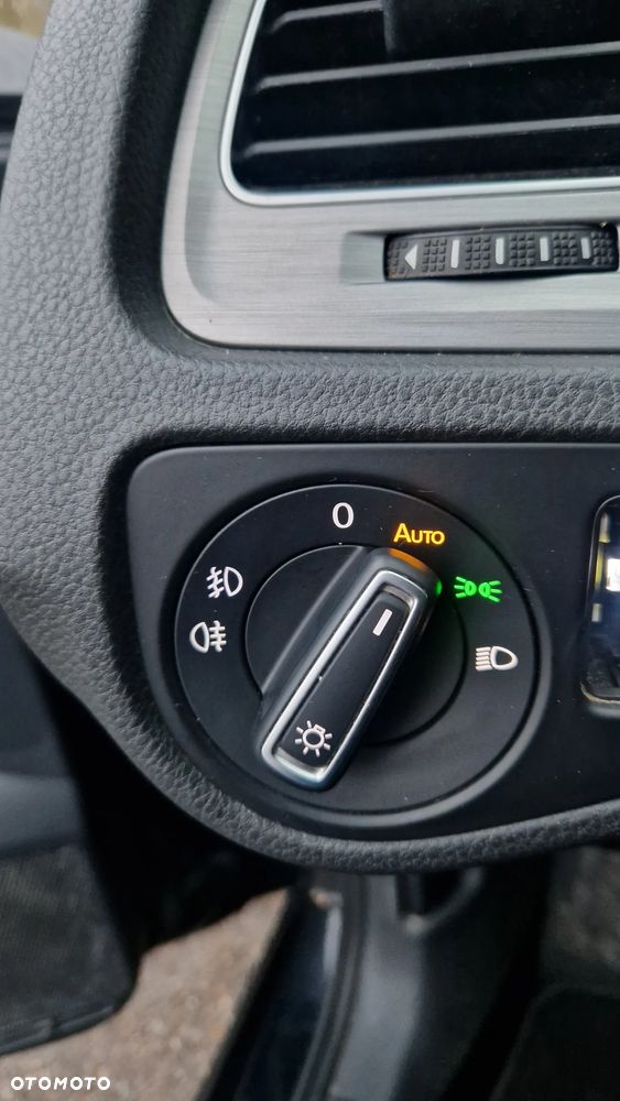 Volkswagen Golf 1.6 TDI BlueMotion Technology Trendline - 14