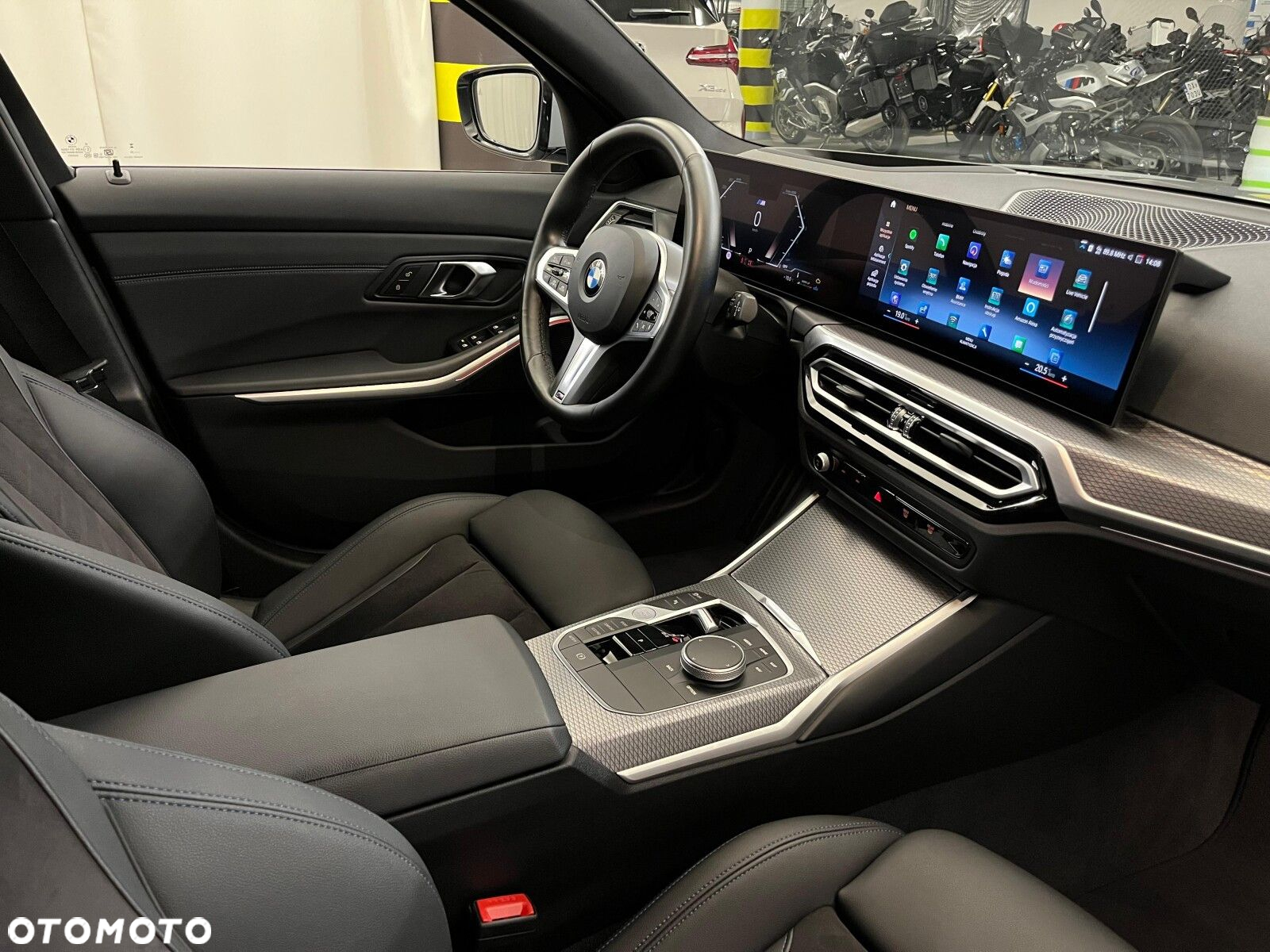 BMW Seria 3 320d xDrive M Sport sport - 37