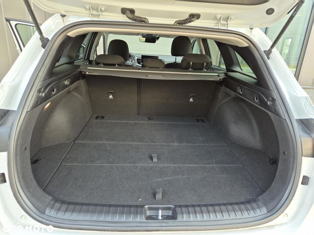 Kia Ceed 1.5 T-GDI M - 18