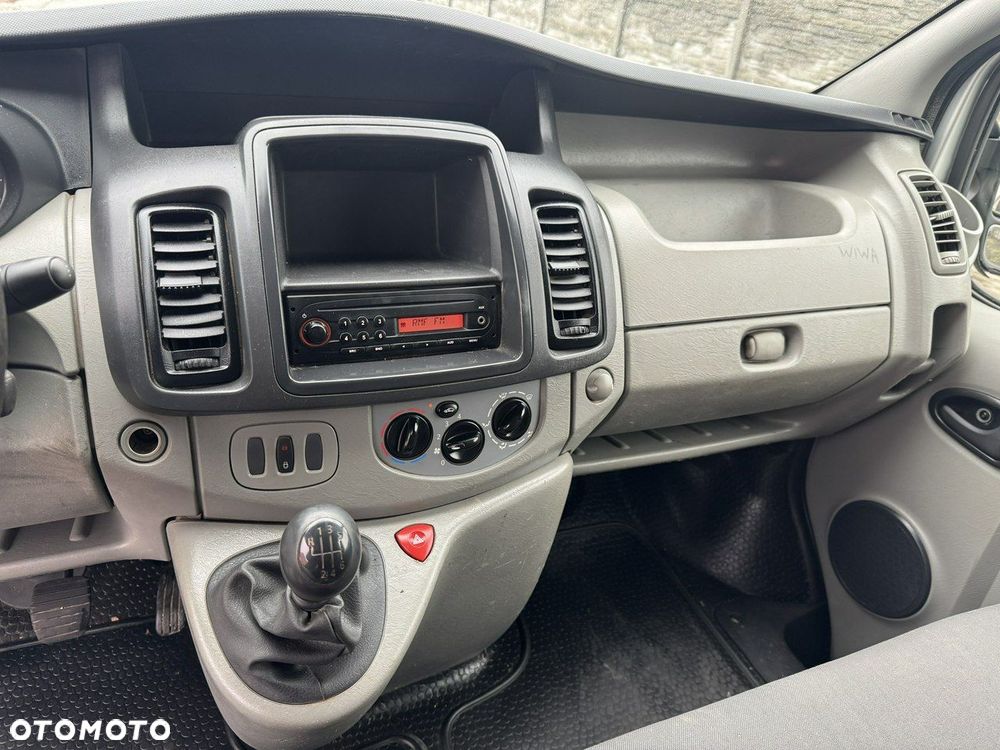 Opel Vivaro - 6