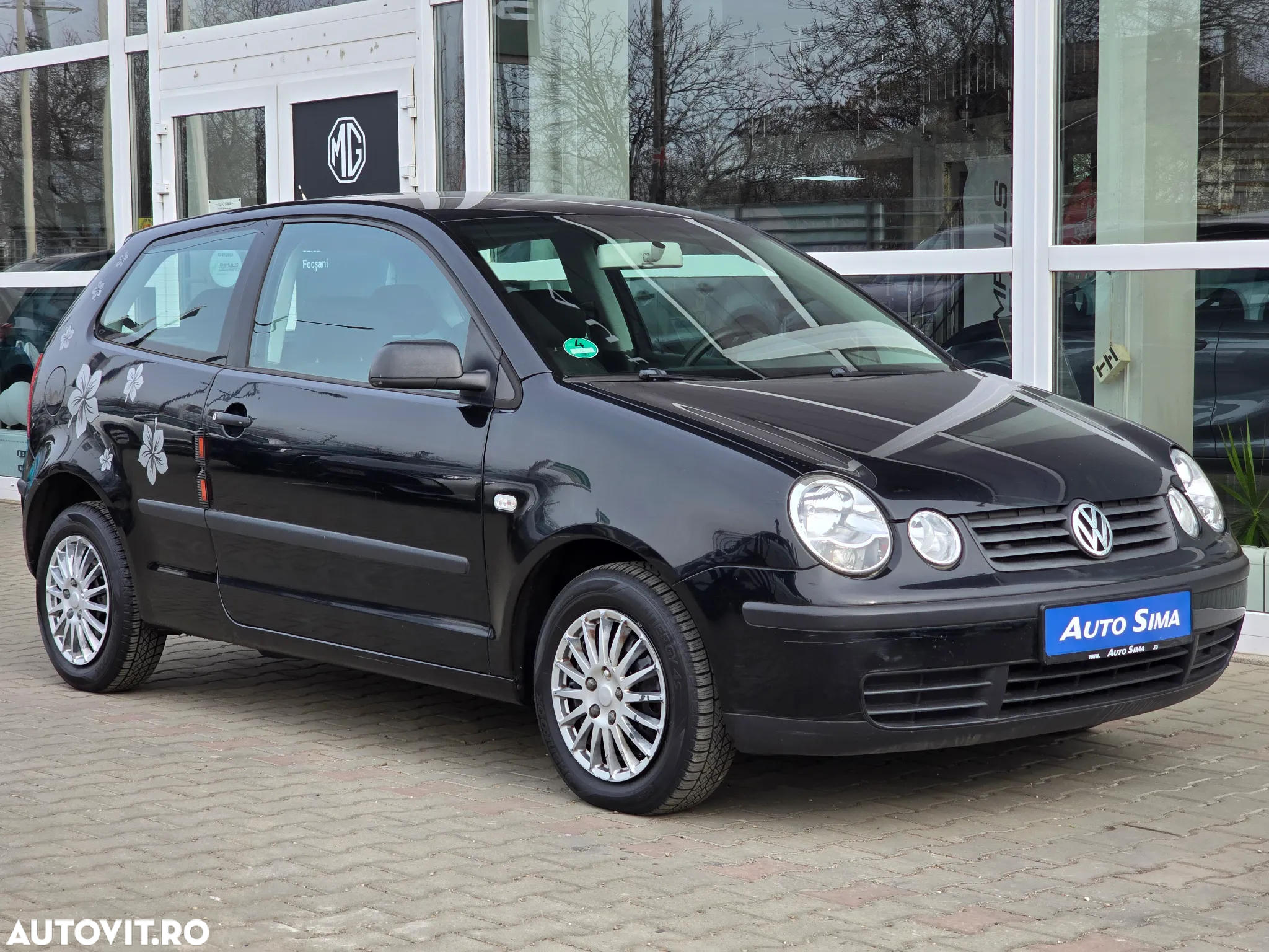 Volkswagen Polo 1.2 Basis - 2