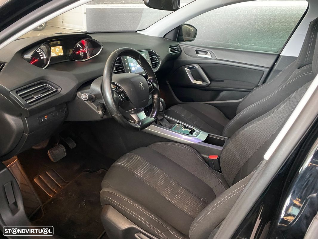Peugeot 308 SW - 5