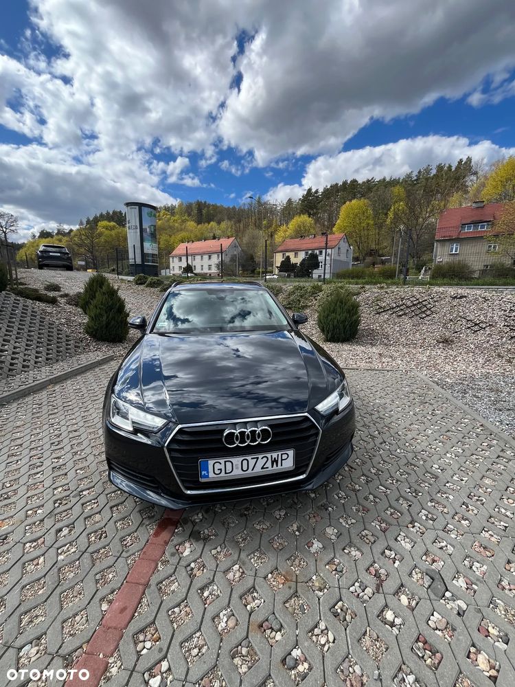Audi A4 Avant 2.0 TDI - 16