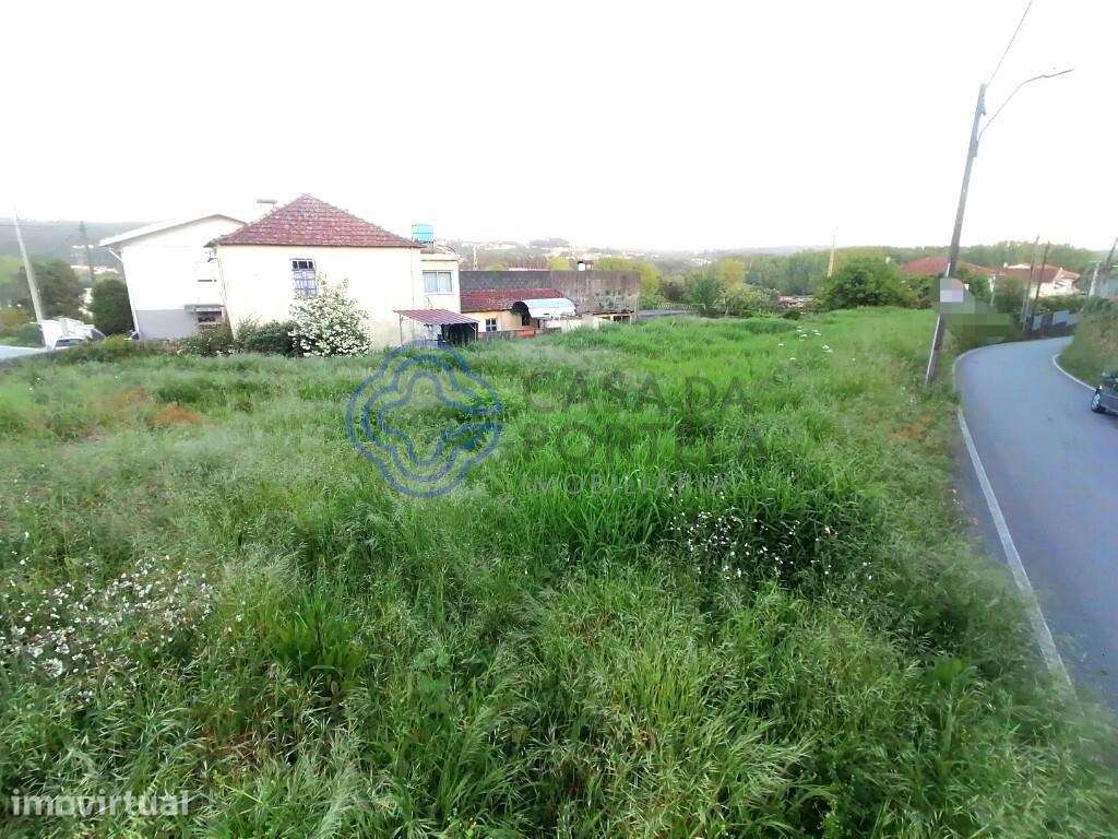 Venda de  terreno Urbano, 720m2 em  Fiães, Santa Maria da Feira, Aveir - Grande imagem: 2/11