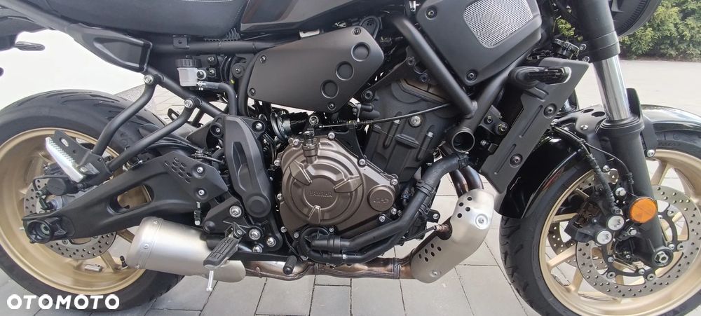 Yamaha XSR - 15
