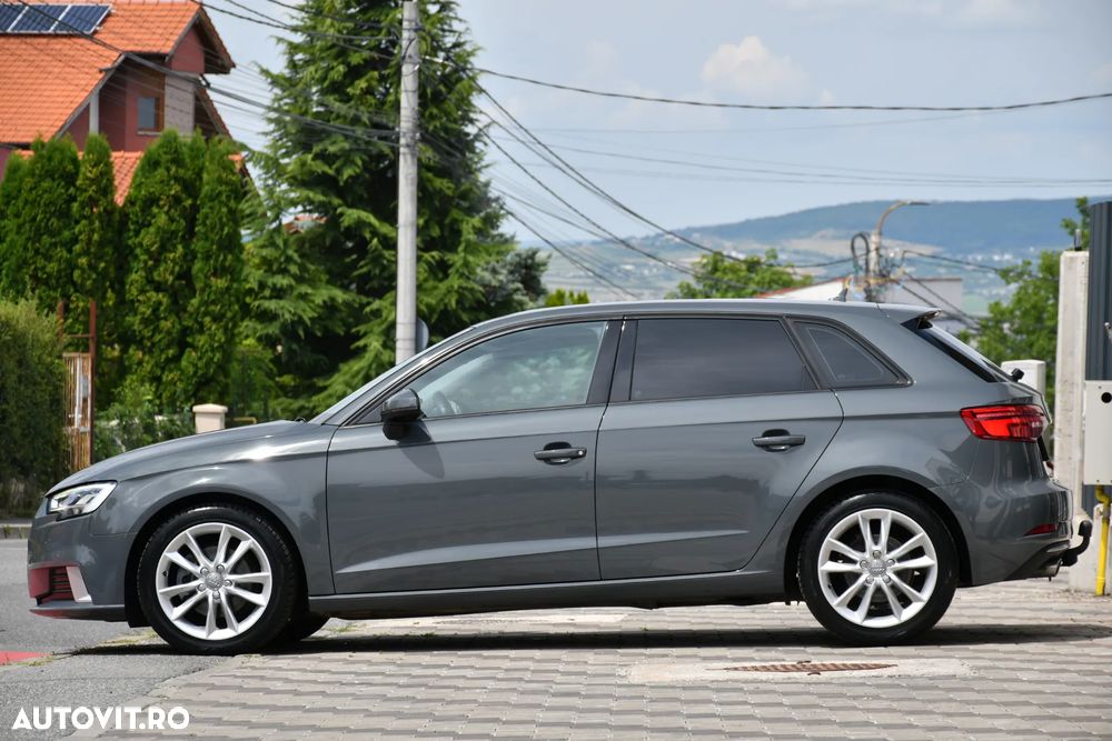 Audi A3 1.6 TDI S tronic Sport - 20