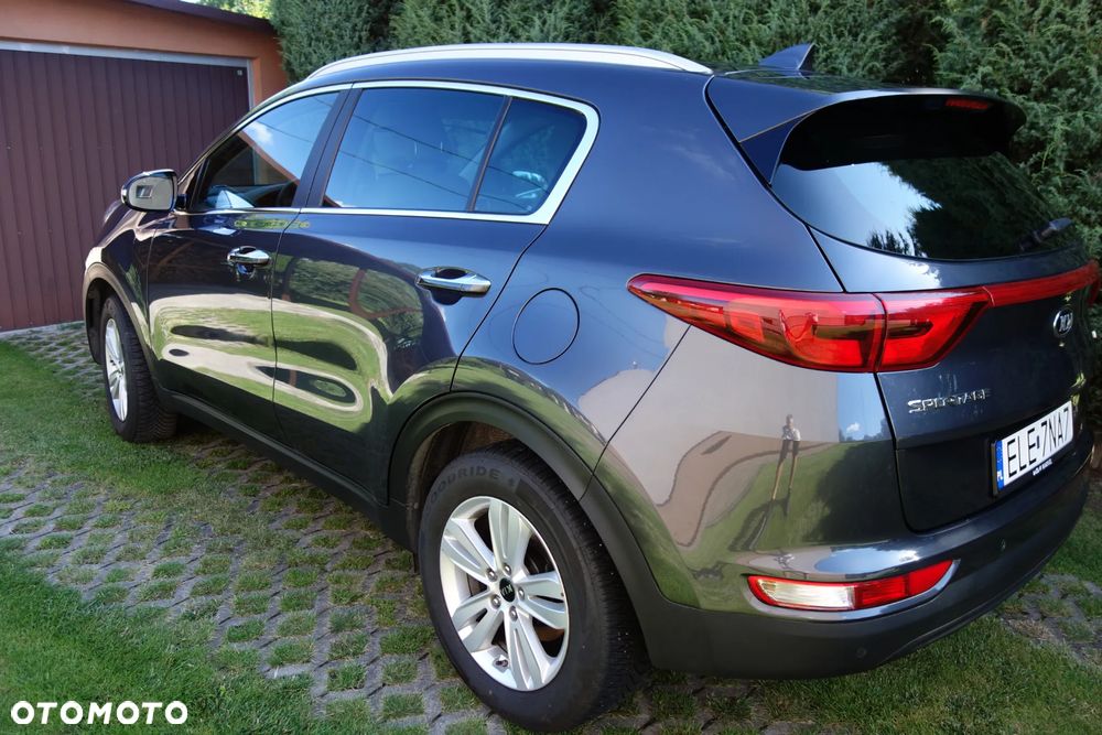 Kia Sportage 1.6 GDI 2WD DREAM-TEAM EDITION - 3