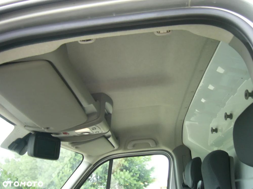 Renault Master 3 L2H2 2.3 dci 125 Ps - 11