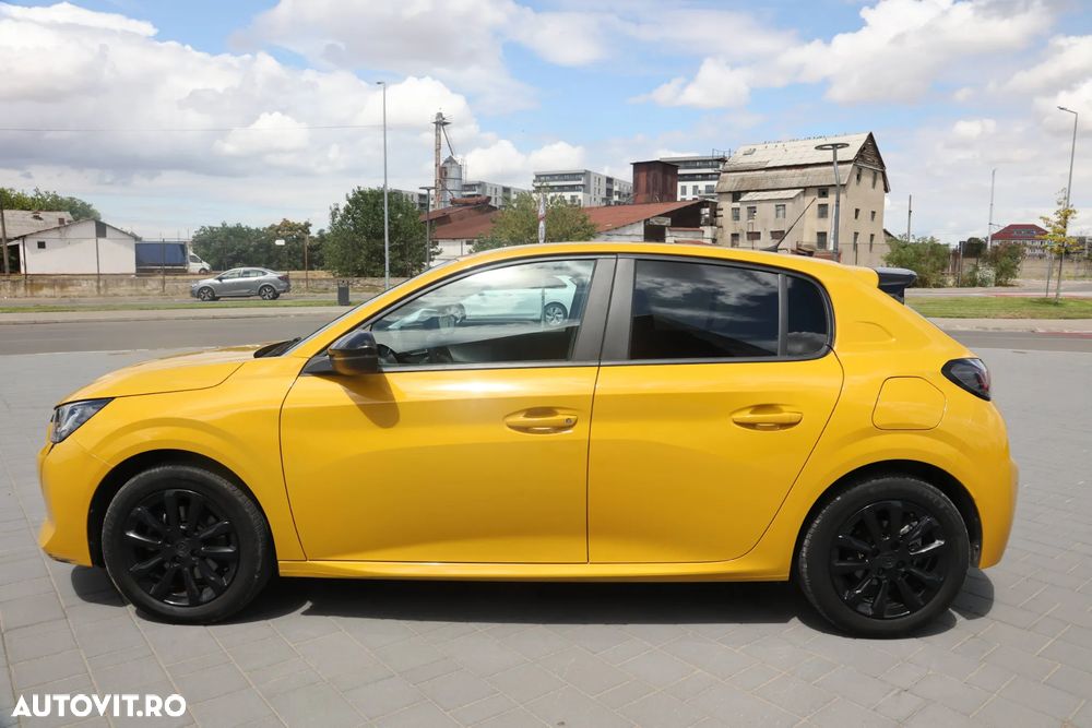 Peugeot 208 1.2 L PureTech STT EAT8 Active Pack - 3