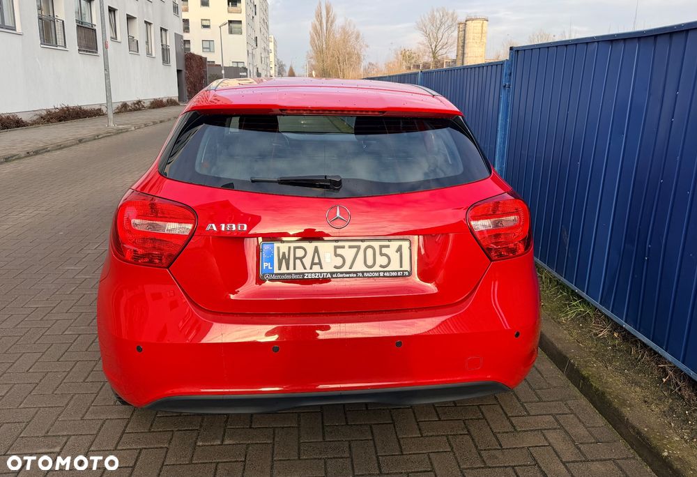 Mercedes-Benz Klasa A 180 - 4