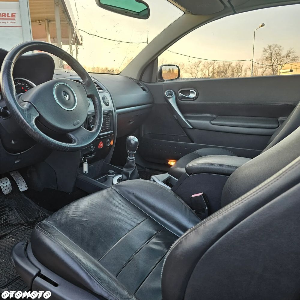 Renault Megane 2.0 Turbo Dynamique - 17