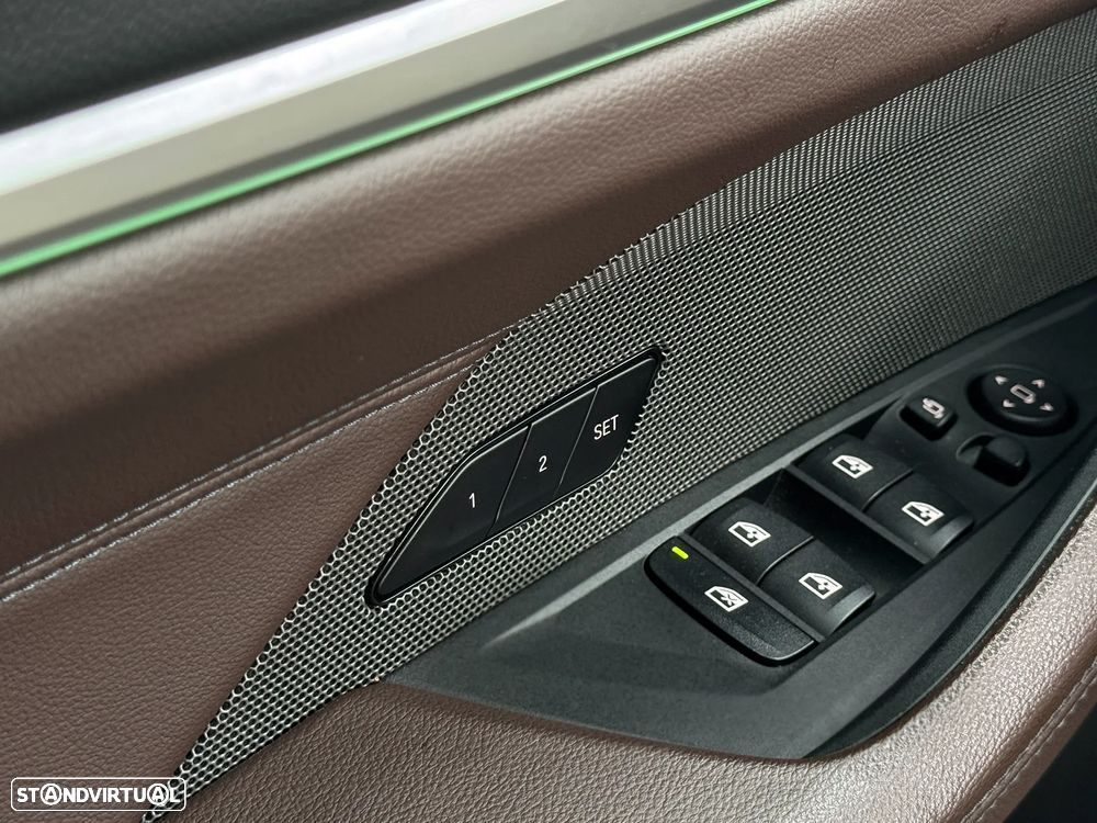 BMW 420 Gran Coupé d Pack Desportivo M Auto - 16