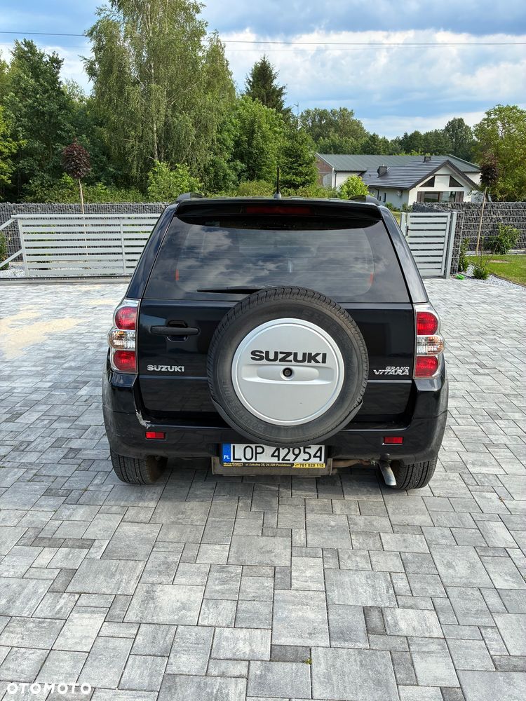 Suzuki Grand Vitara 1.6 - 6
