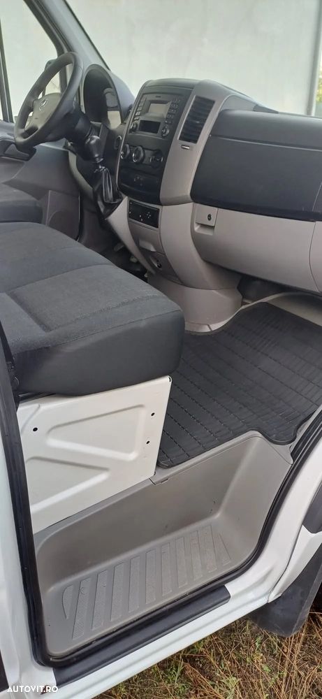 Mercedes-Benz Sprinter - 19