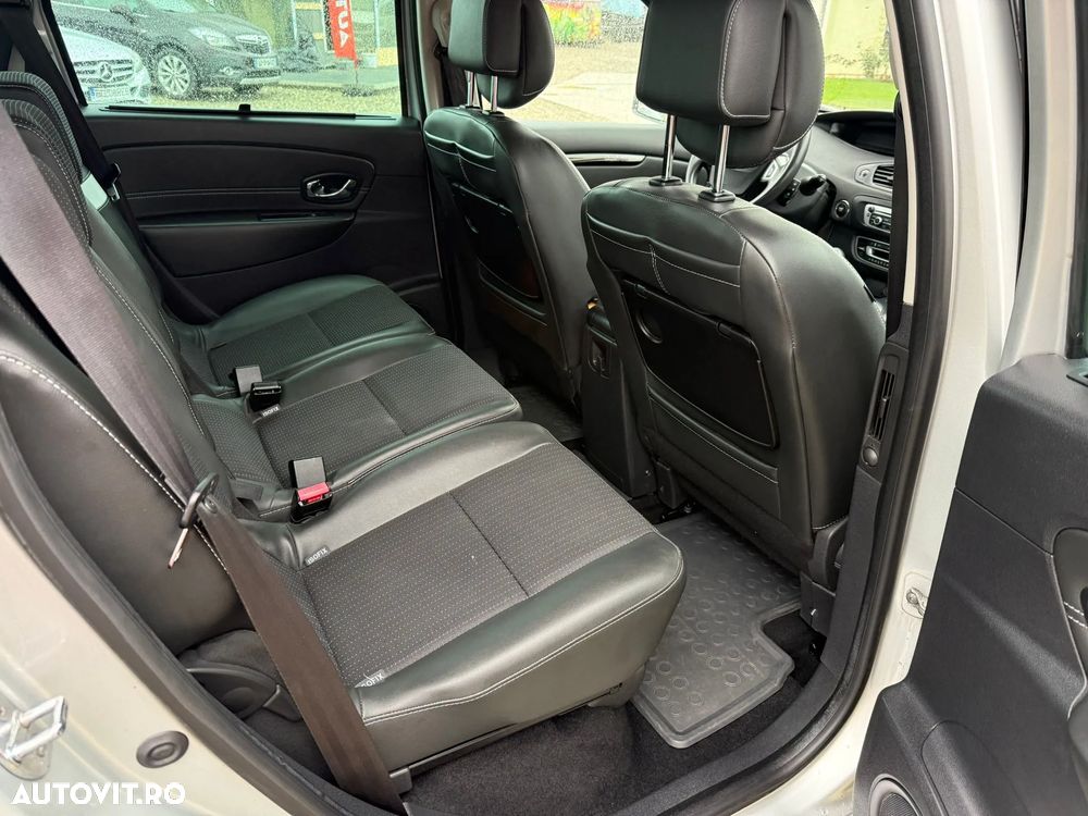 Renault Megane ENERGY dCi 110 Start & Stop Paris Business - 8