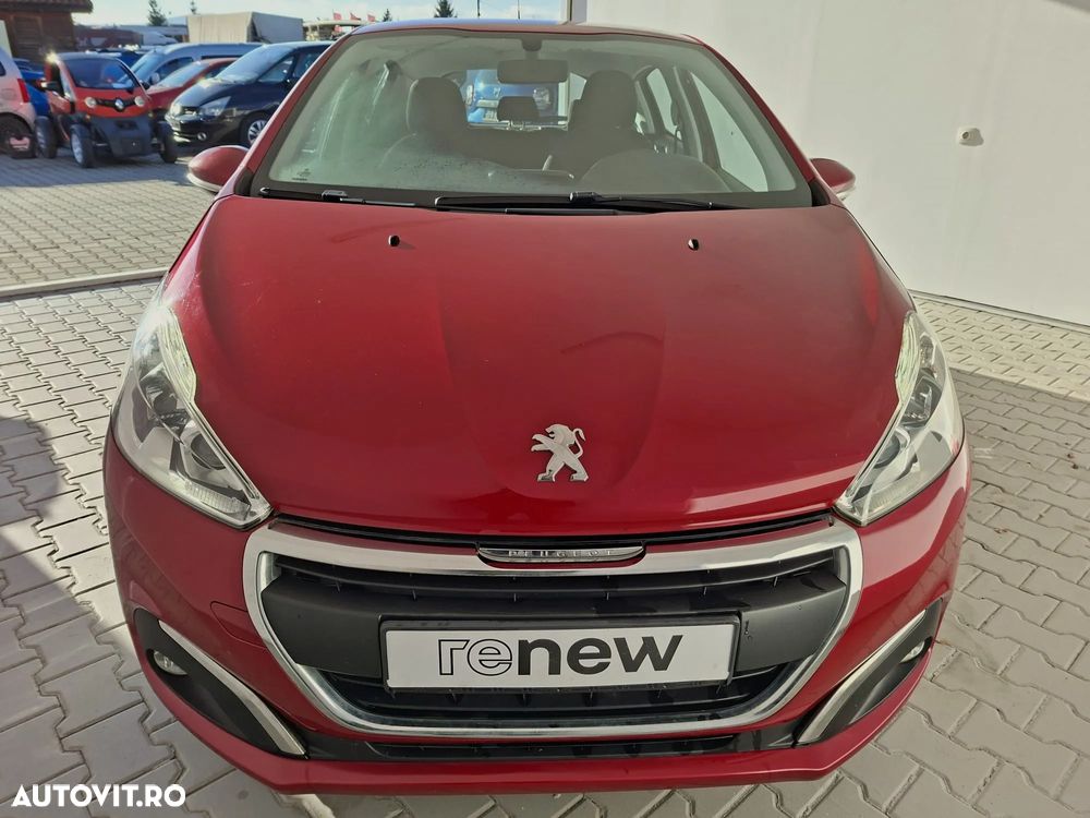 Peugeot 208 1.2 L PureTech Allure - 21