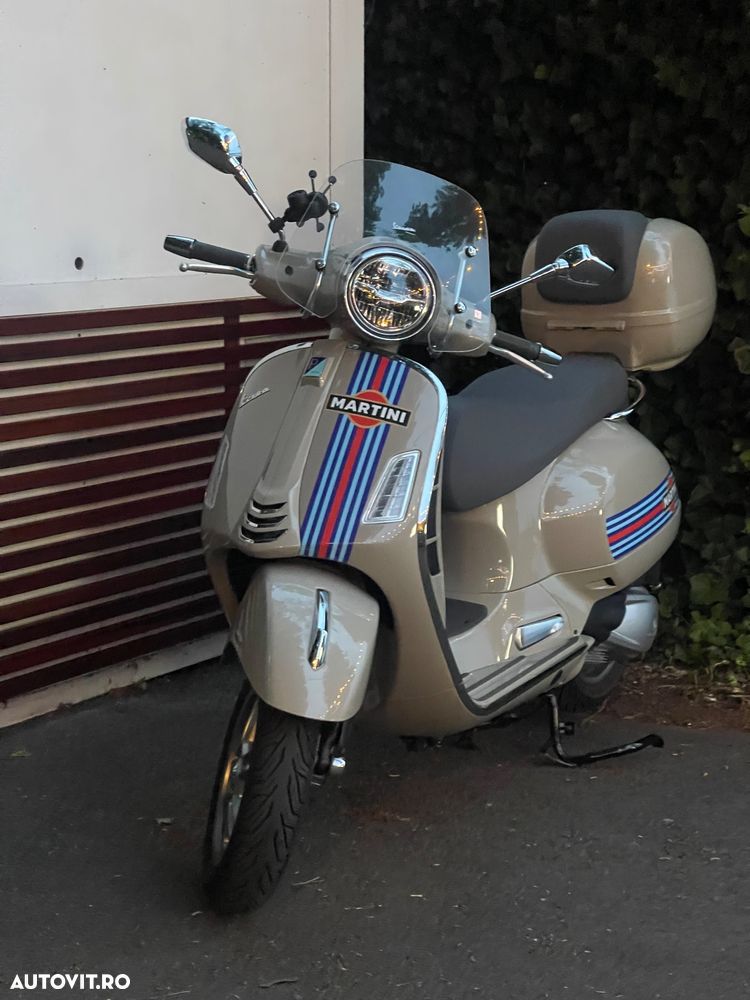 Vespa GTS 300 HPE Basic - 1