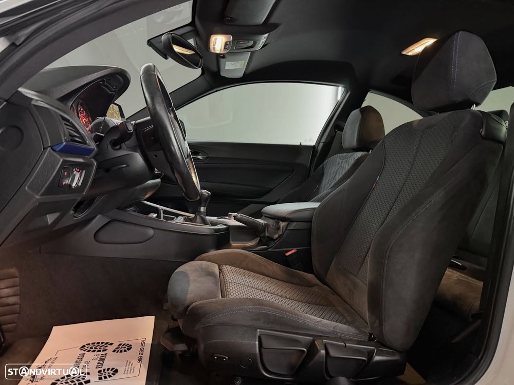 BMW 218 i M Sport - 8