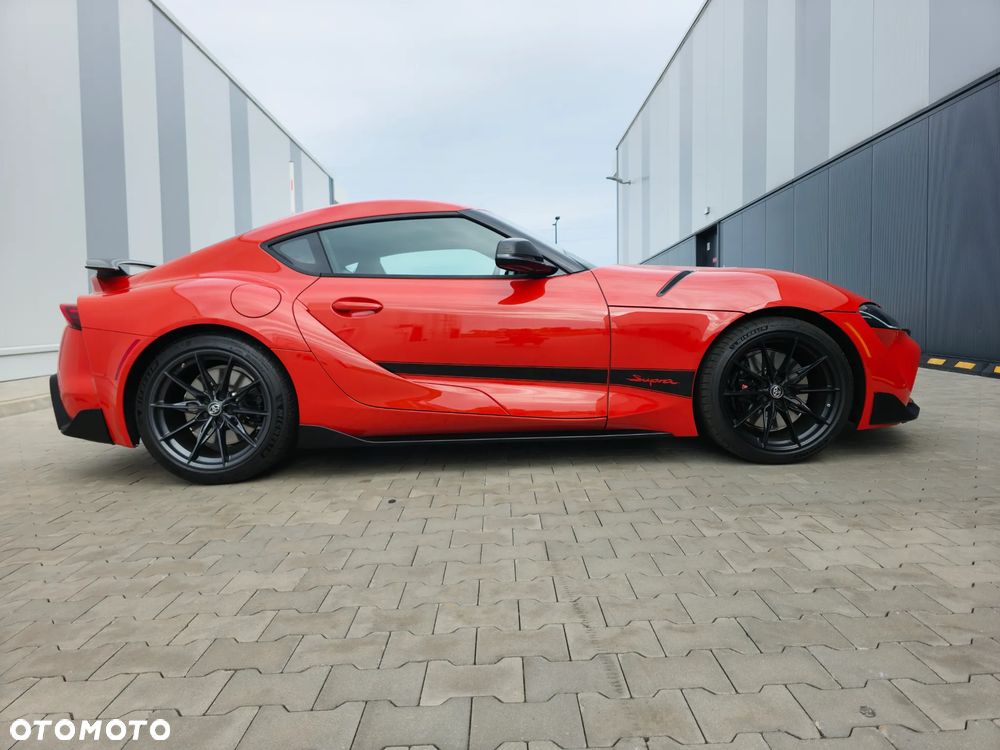 Toyota Supra 3.0 Turbo Executive - 8