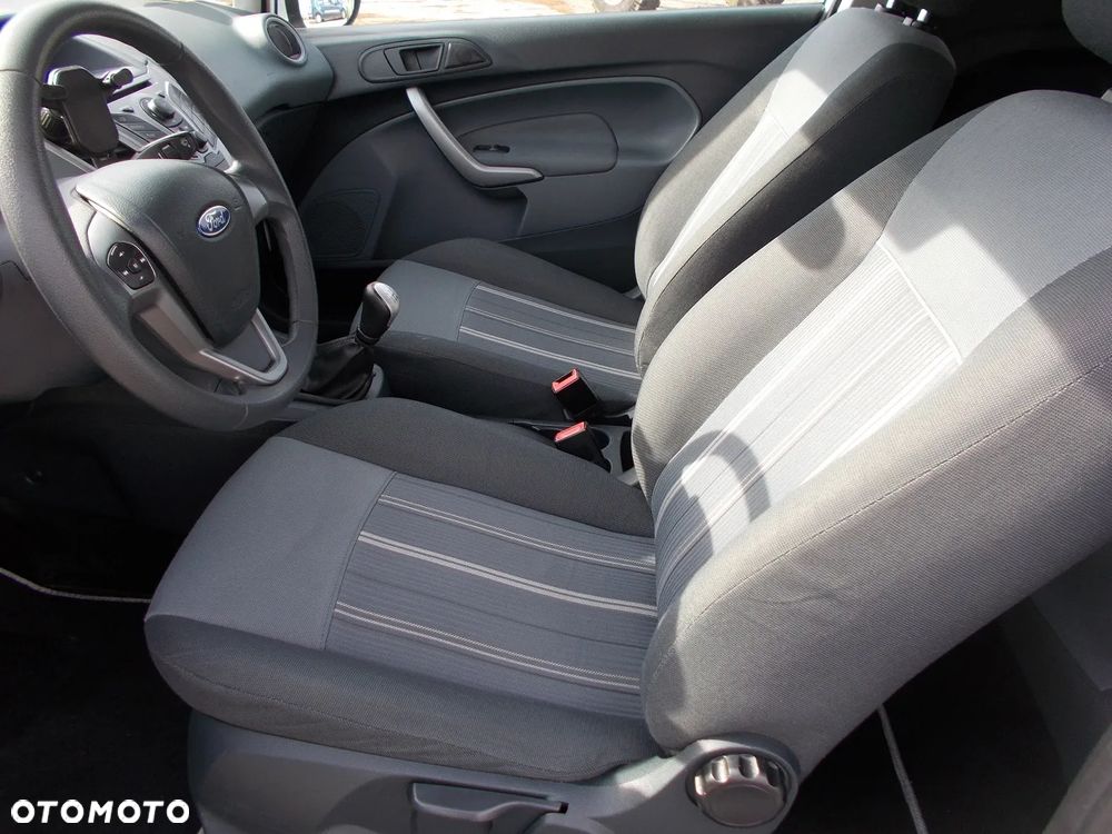 Ford Fiesta 1.25 Trend Edition - 16