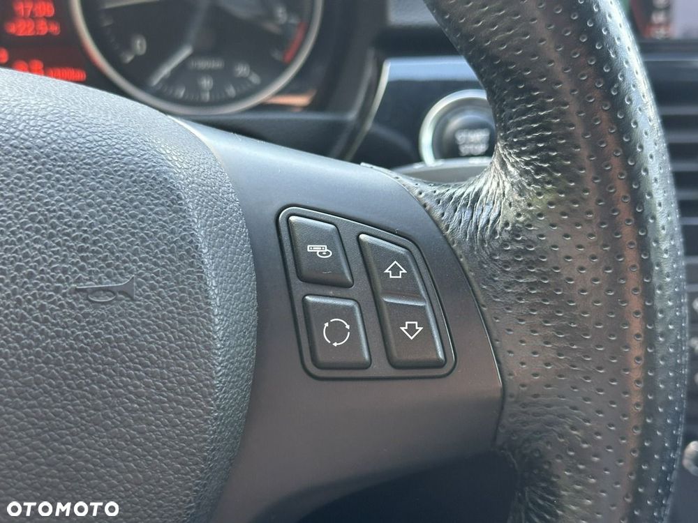 BMW Seria 3 - 28