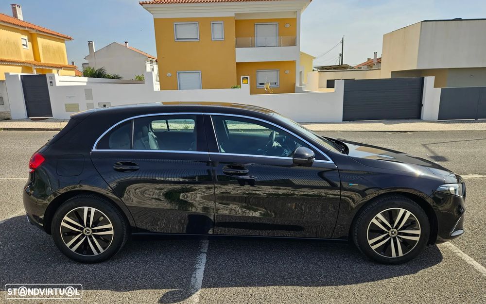 Mercedes-Benz A 250 - 13