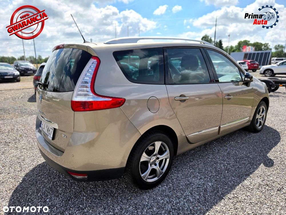Renault Grand Scenic - 12