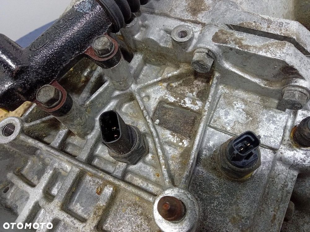 KIA SPORTAGE II 04-08 2.0 CRDI 112KM SKRZYNIA BIEGÓW MANUALNA L5 D4EA 4WD - 6