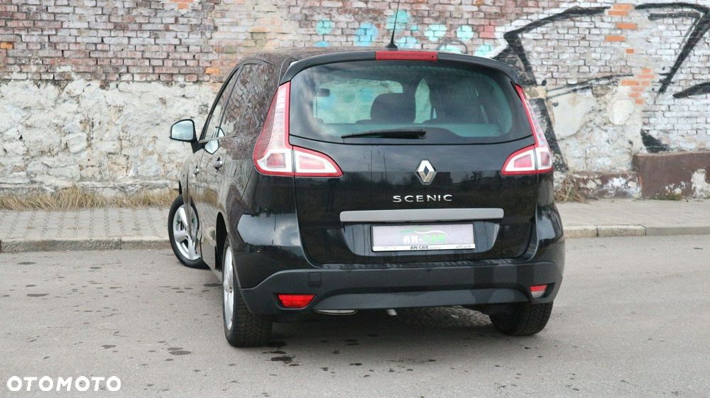 Renault Scenic 1.6 16V 110 LIMITED - 31