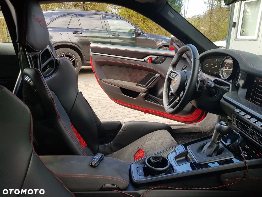 Porsche 911 GT3 RS - 22