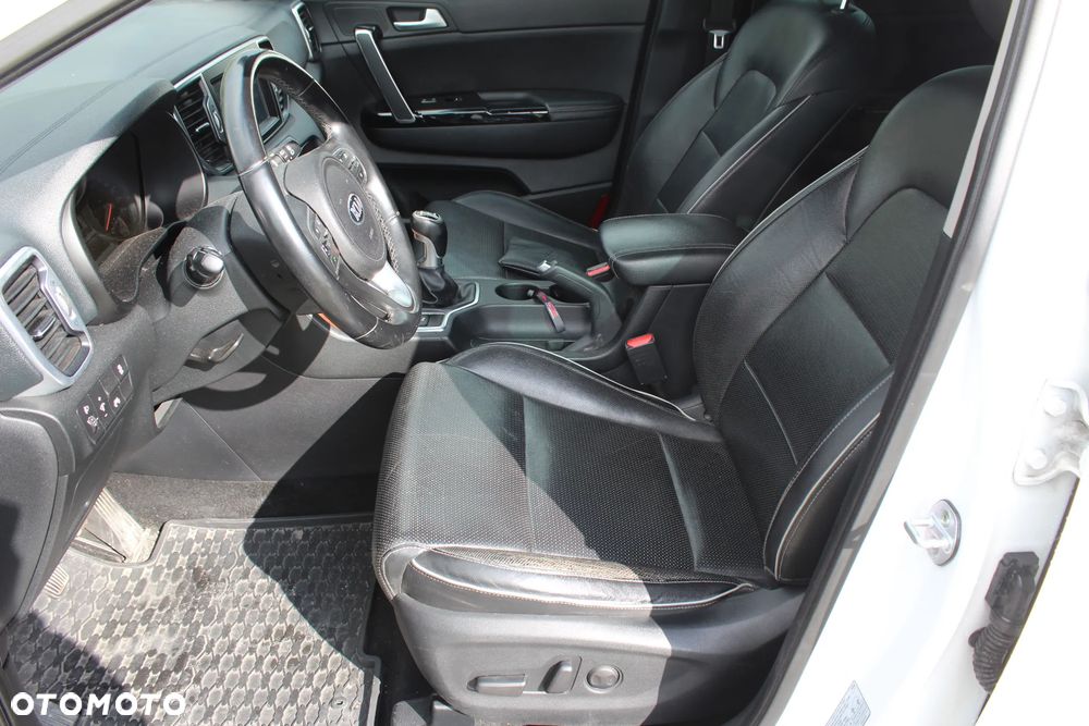 Kia Sportage 1.7 CRDI 2WD Attract - 15