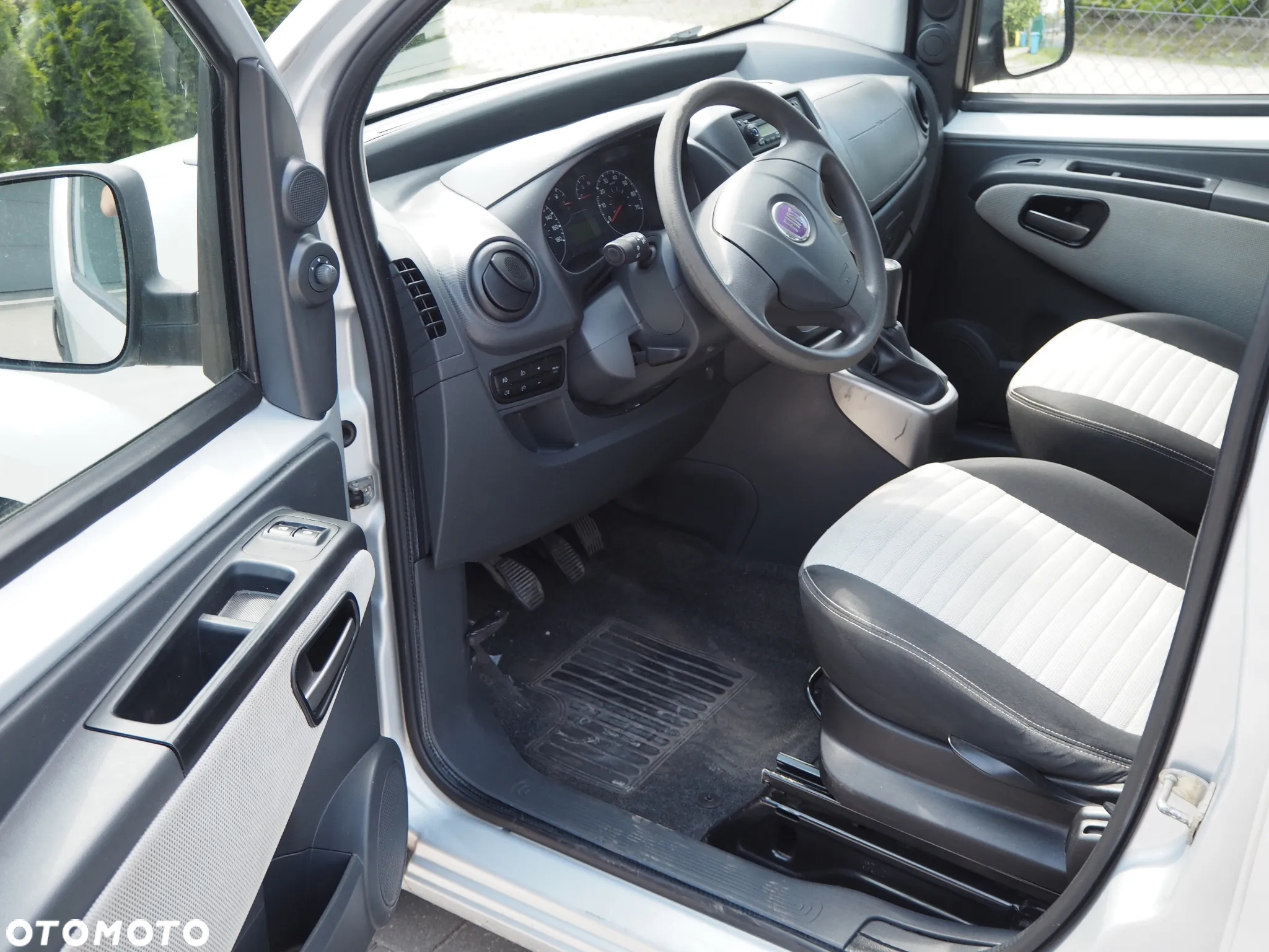 Fiat Fiorino Kombi 1.4 8V Elegant - 9